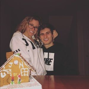 Meet your Posher, Joe